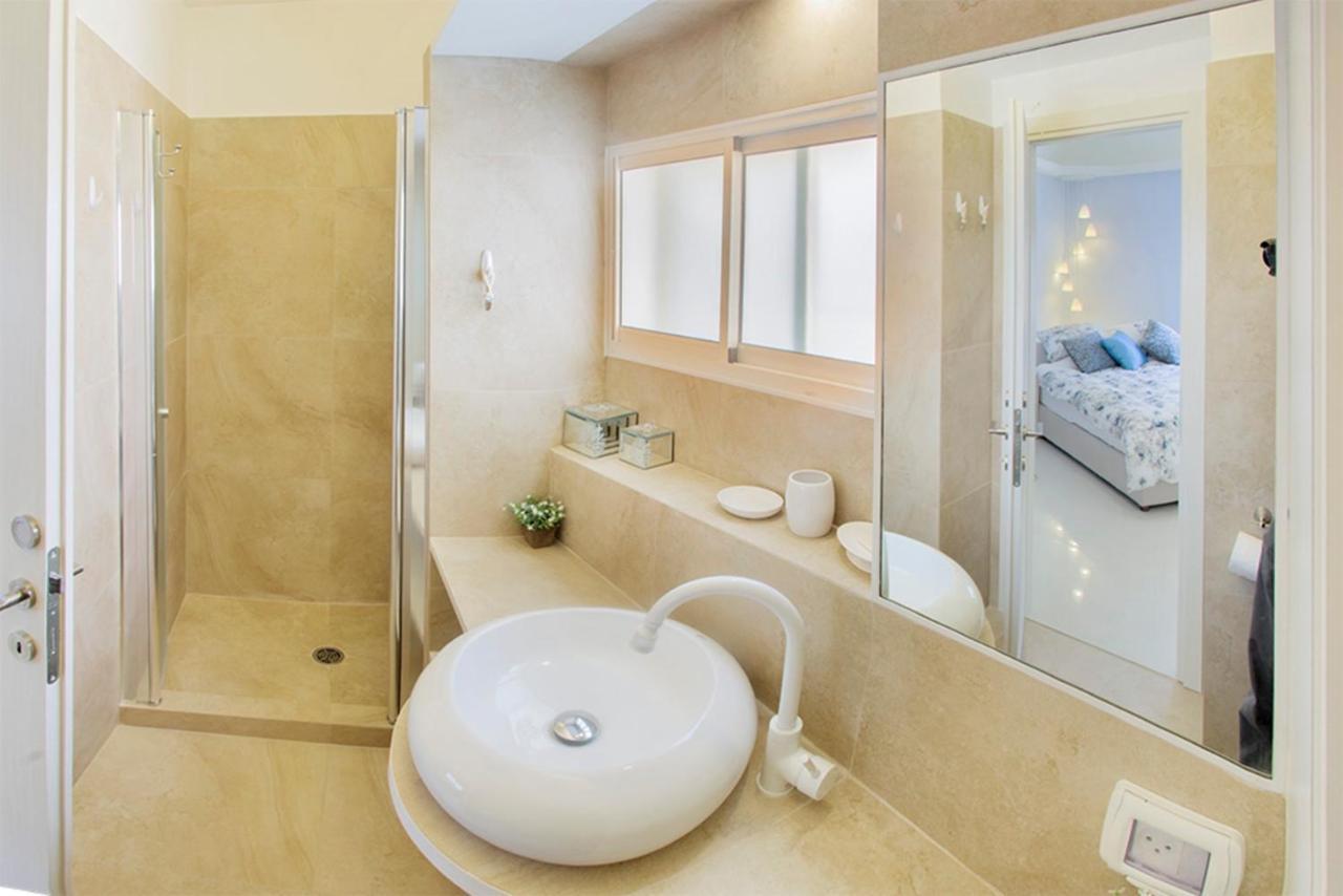 Luxury Apartment In The Heart Of The German Colony Йерусалим Екстериор снимка