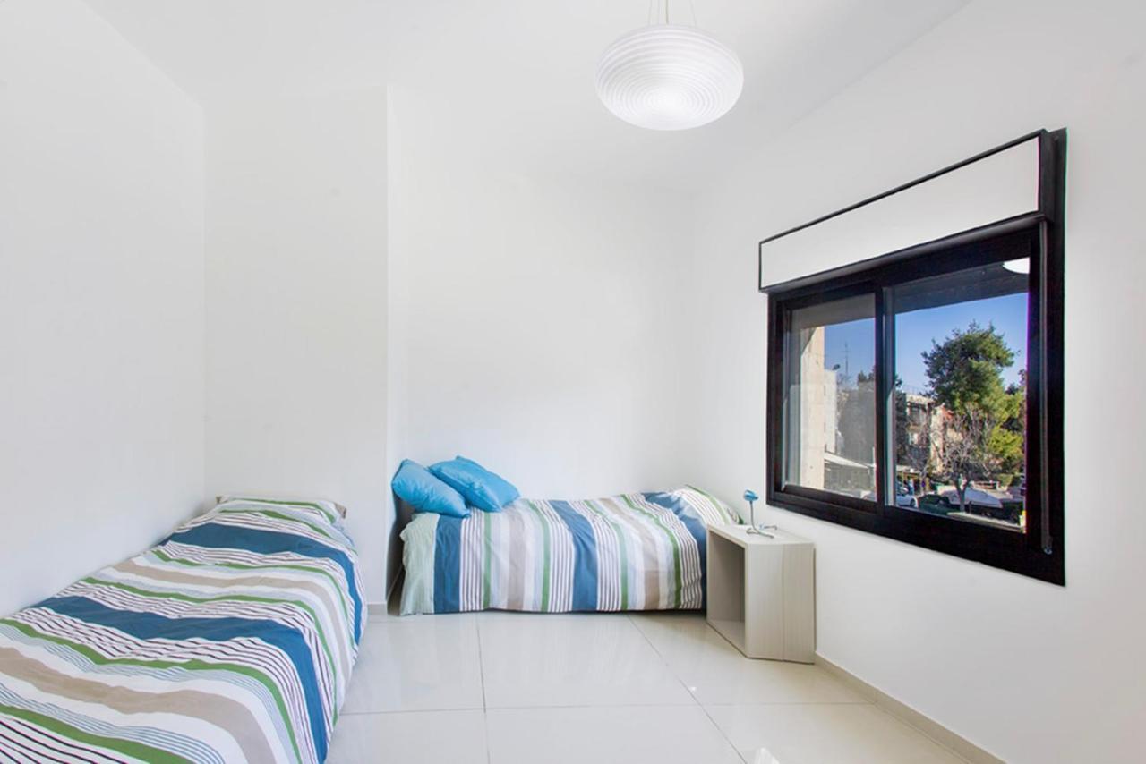 Luxury Apartment In The Heart Of The German Colony Йерусалим Екстериор снимка