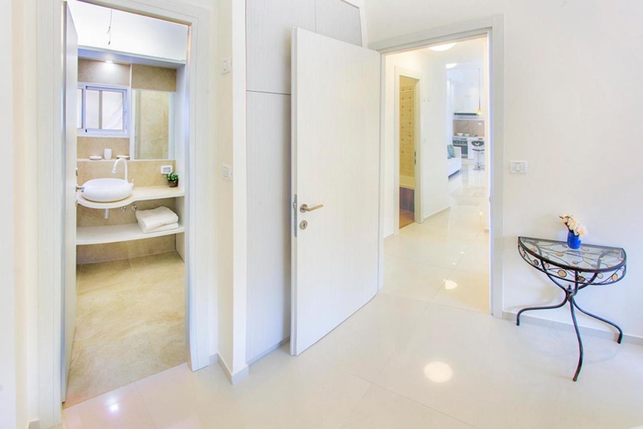 Luxury Apartment In The Heart Of The German Colony Йерусалим Екстериор снимка